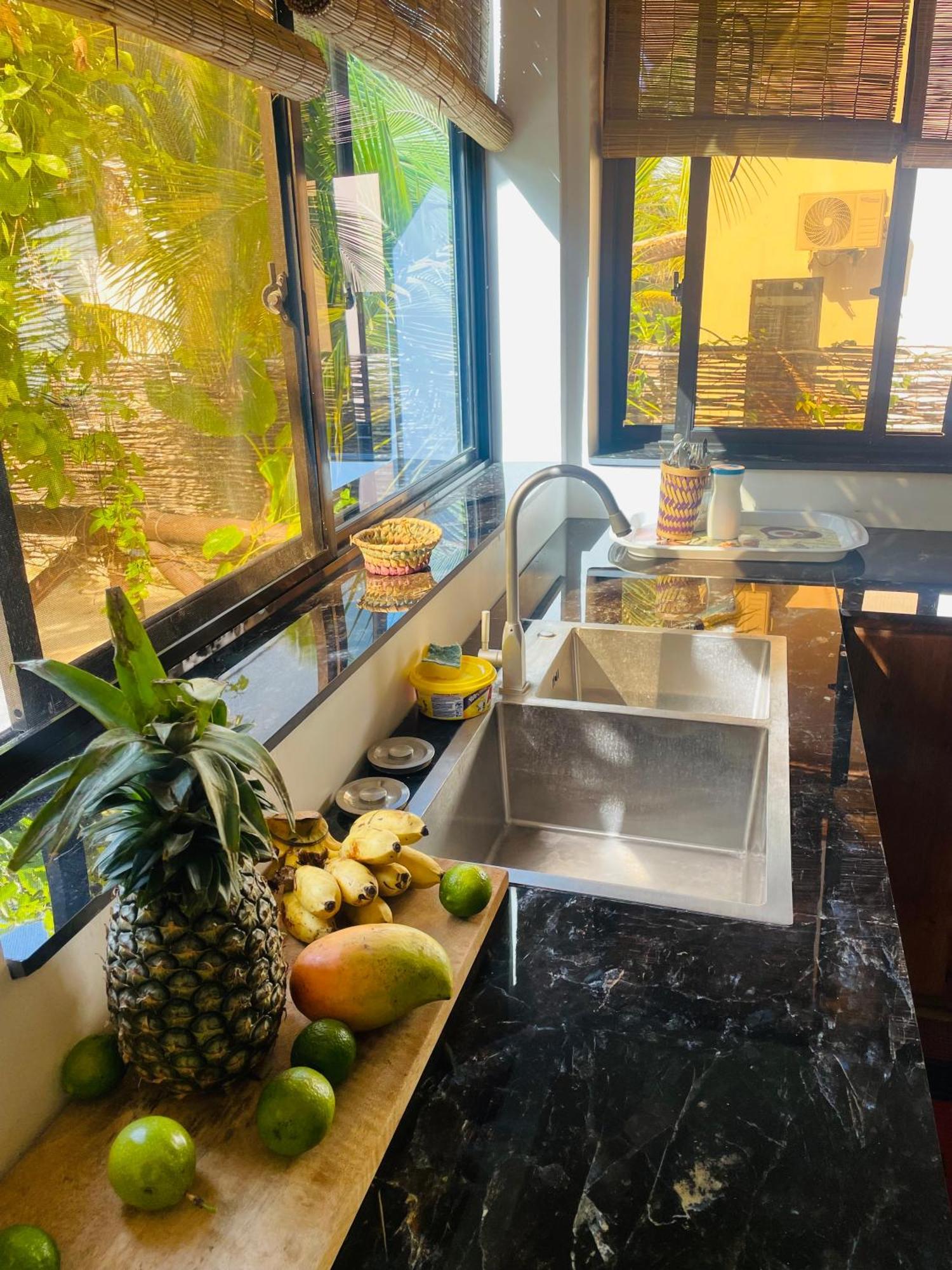 Sand Beach Boutique Apartments Bwejuu Extérieur photo